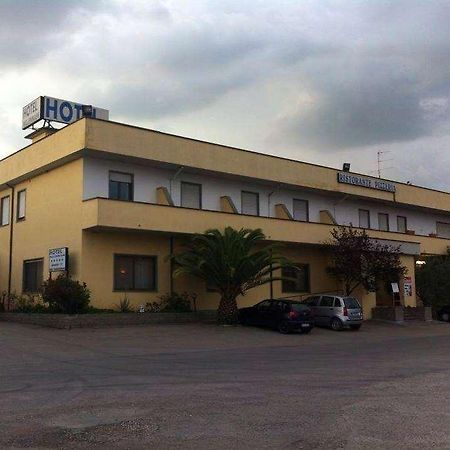 Hotel Millennium Orte Eksteriør billede